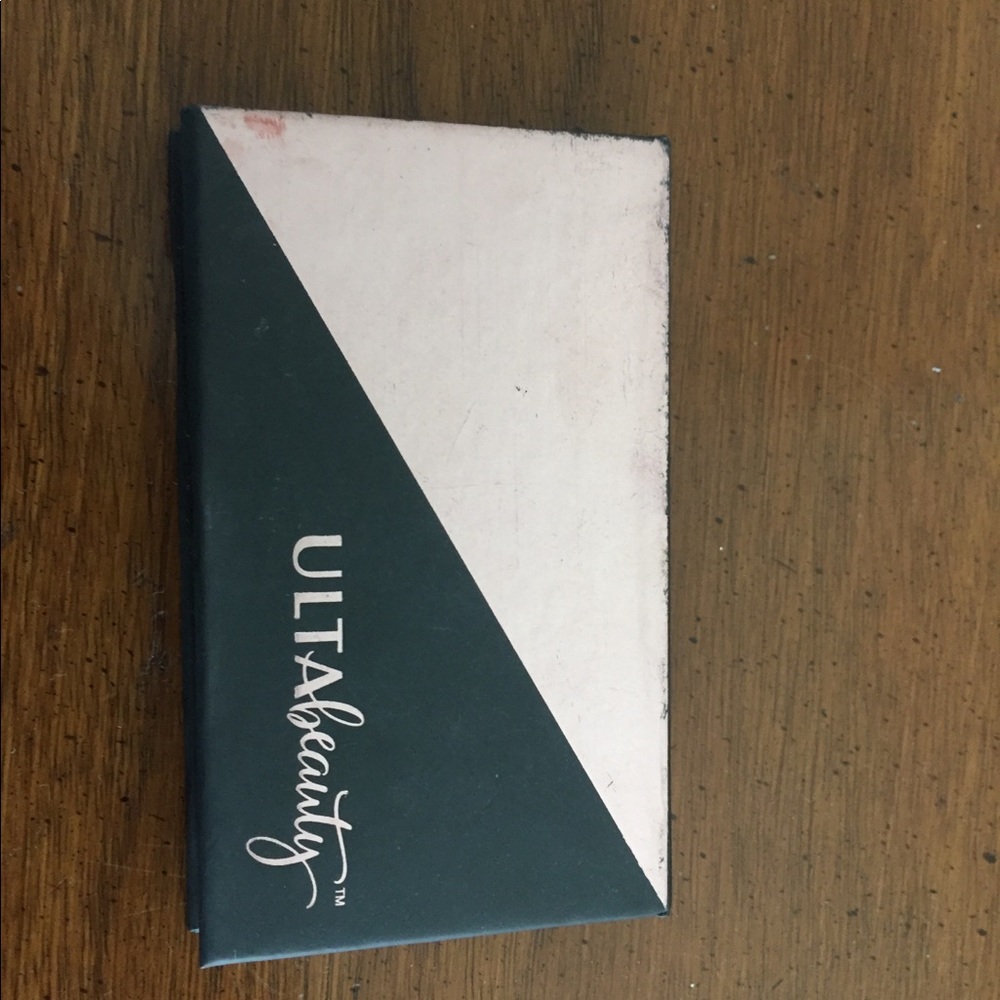 Ulta beauty highlighter and bronzer duo.